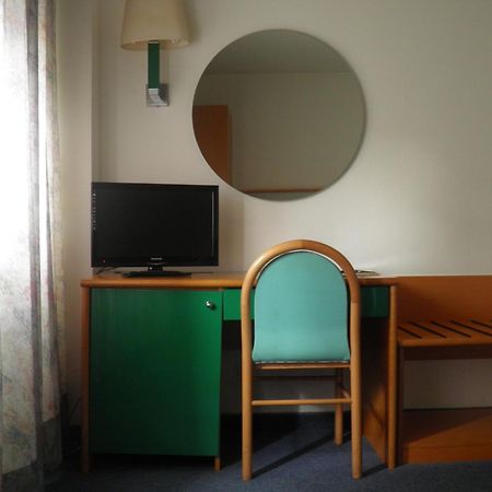 Hotel Ramoverde بورجومانارو المظهر الخارجي الصورة